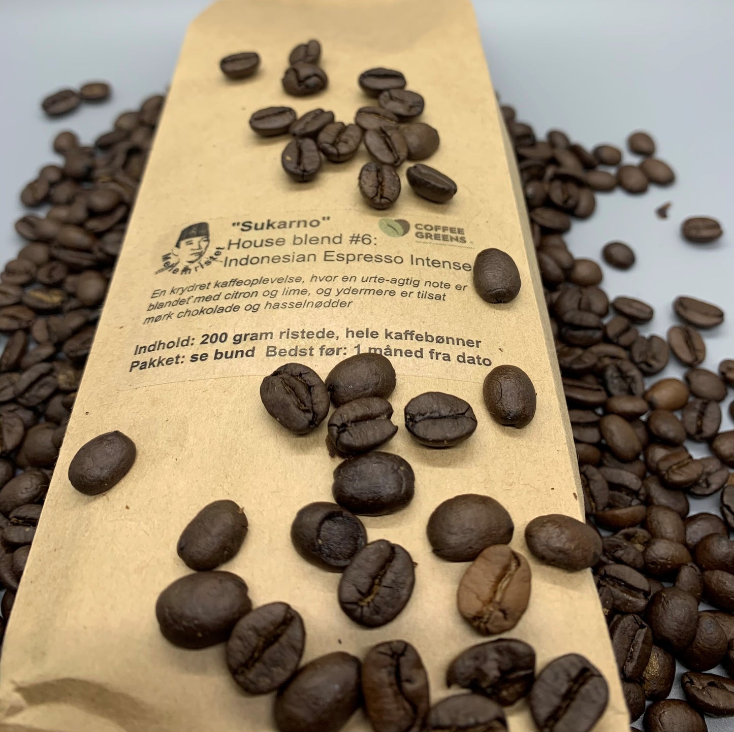 "Sukarno"- Hausmischung Nr. 6:Indonesischer Espresso Intense - Geröstete Kaffeebohnen
