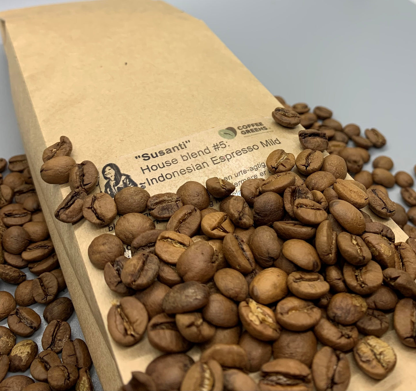 "Susanti"- House blend # 5:Indonesian Espresso Mild - Roasted coffee beans